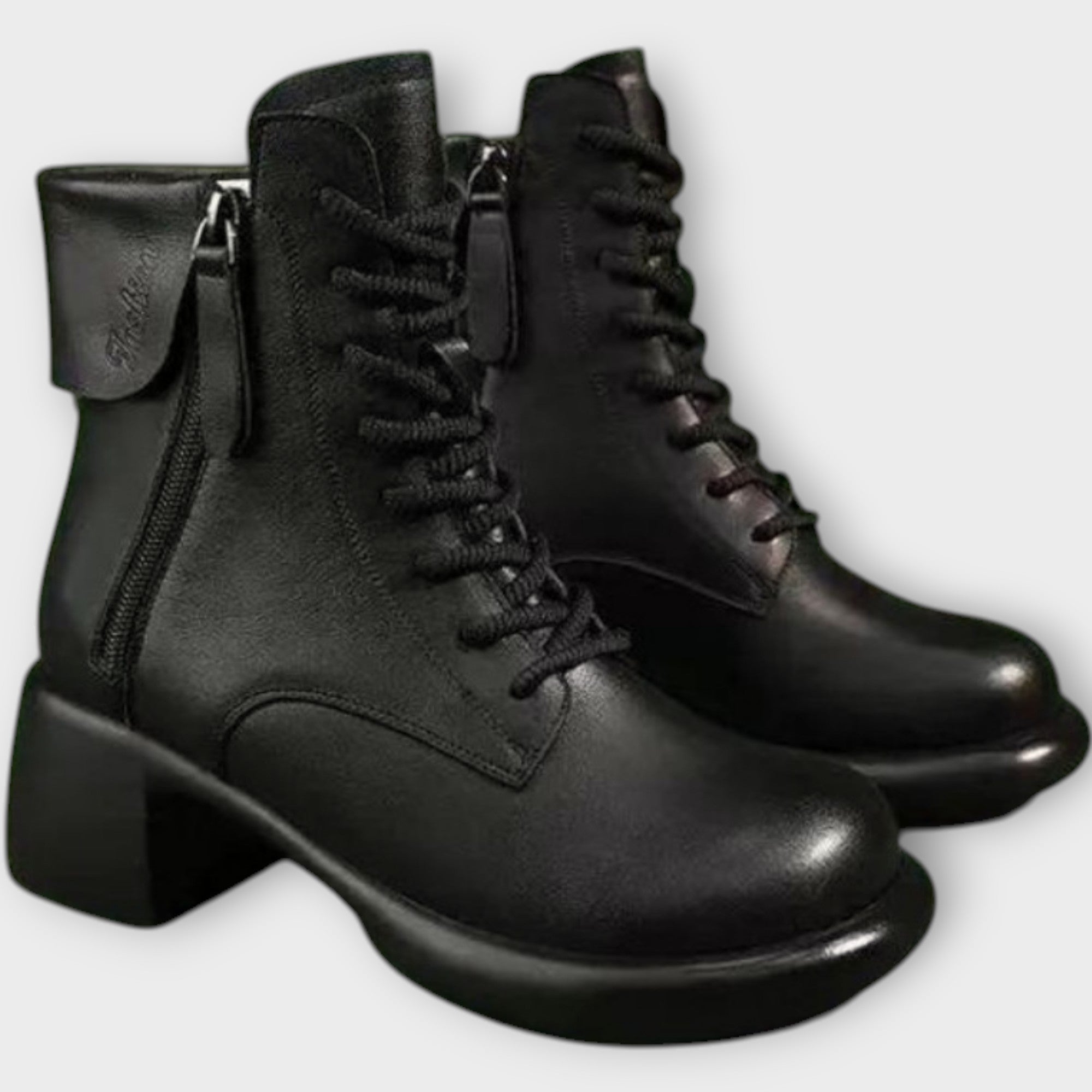 Classic Chunky Heel Lace-Up Boots